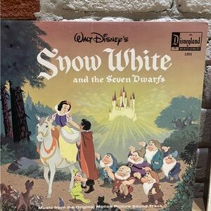 Vintage 1970s Walt Disney Snow White Soundtrack by Disneyland